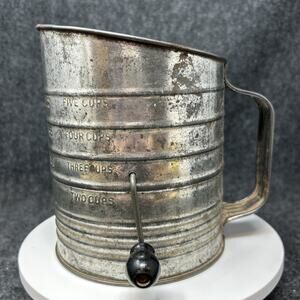 Vintage Bromwell's Measuring Flour Sifter Kitchen Utensil 5 Cups USA Made